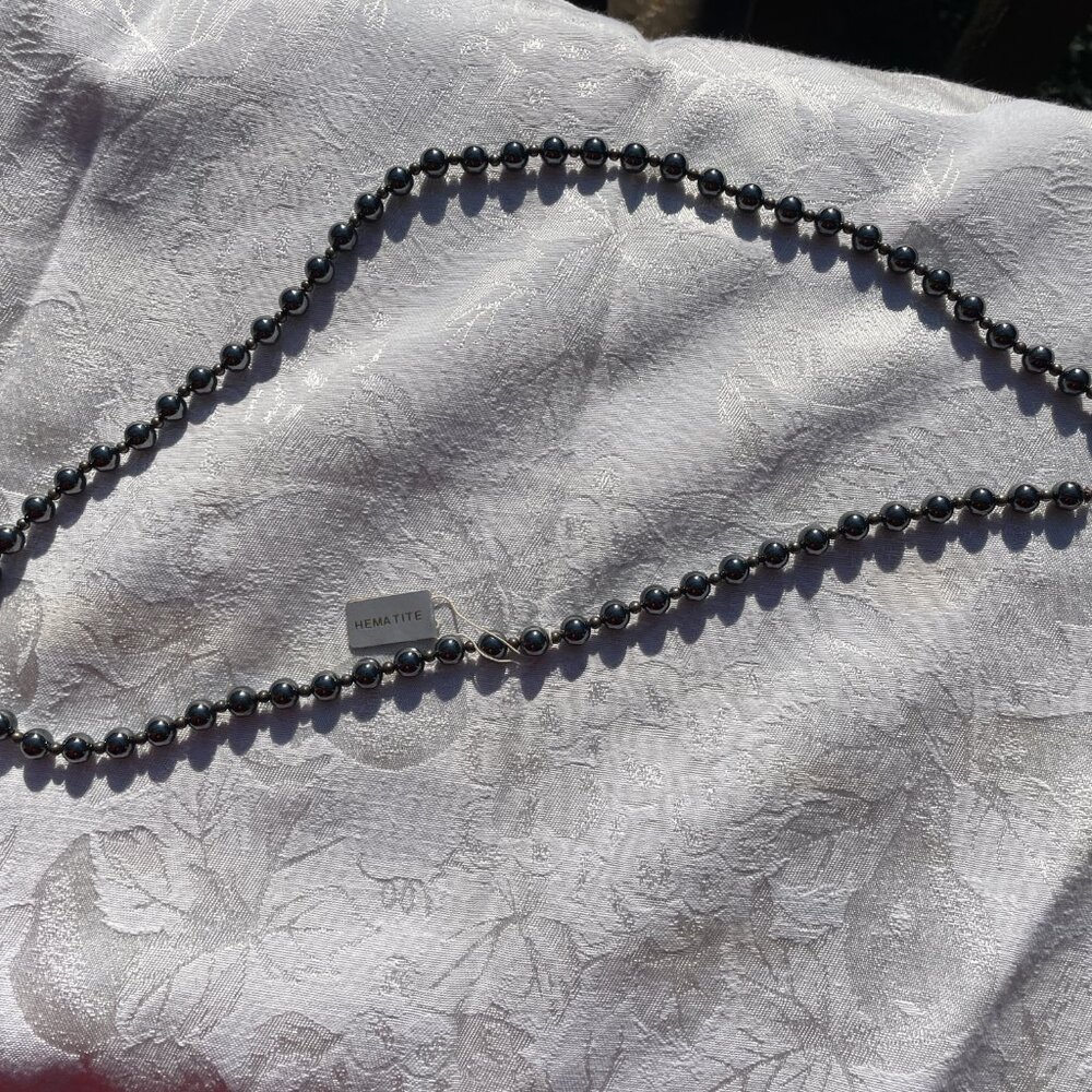 Hematite Necklace 30" New with Tag 95 grams - Picture 8 of 9